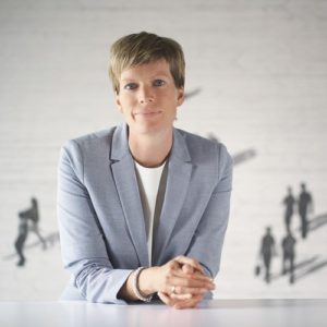 Lena Hartmann bunt Lena Hartmann